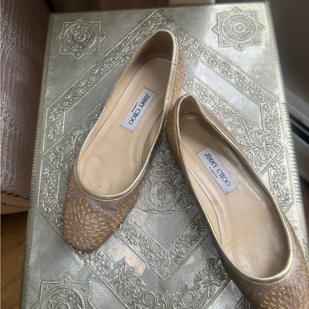 Jimmy Choo Metallic Gold Flats. - Picture 2 of 12